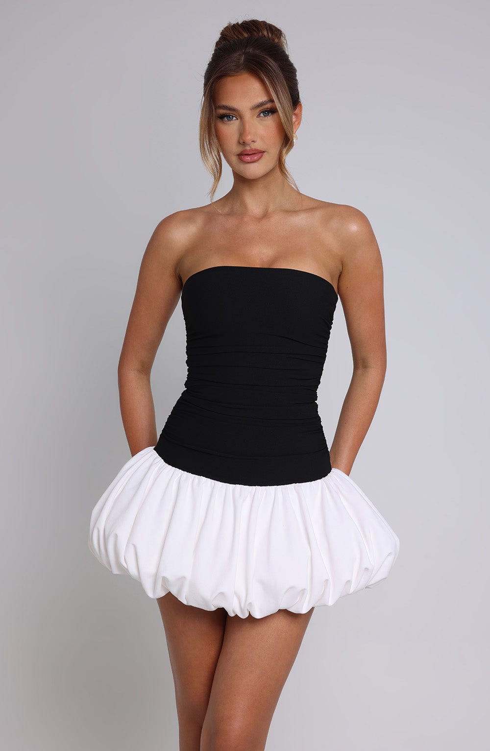 Gemma Mini Elbisesi - Siyah/Beyaz